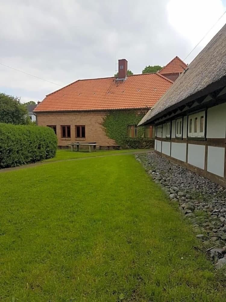 Konaklama yerinin ön cephesi