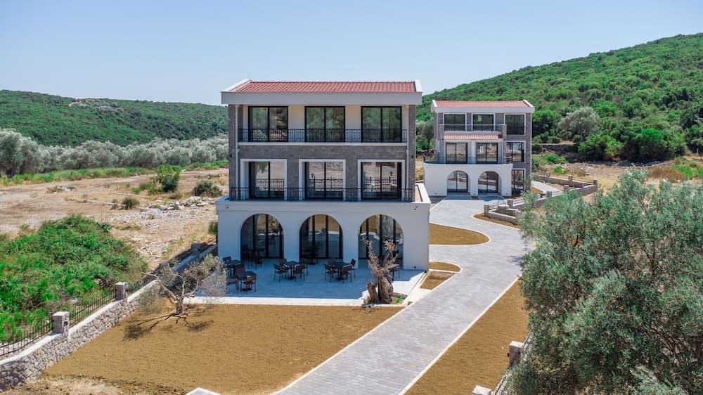Carolea Villas