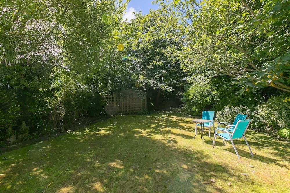 Little Nook Apartment