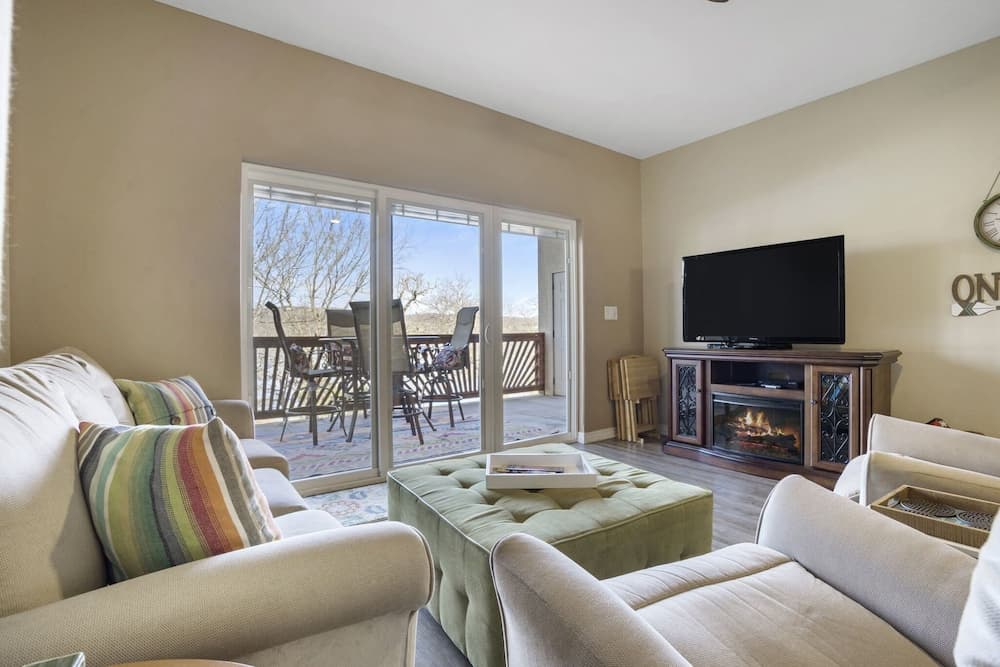 New Lakefront Sanctuary Duo - Island Living!