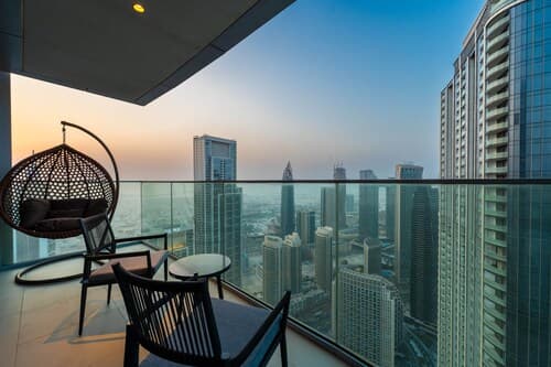 Maison Privee - Ultra Chic High-Floor Apt w/ Direct Burj Khalifa & Fountains Views