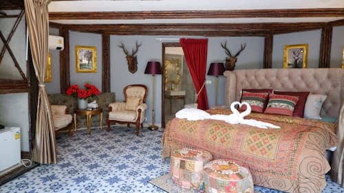 Jungle Moon Boutique Homestay