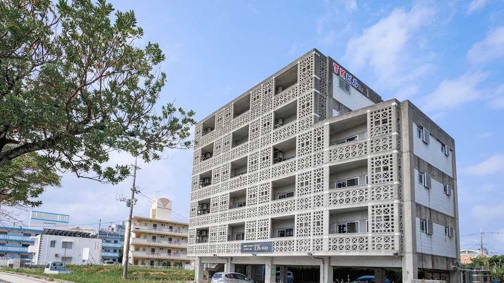 Nago Parkside Condominium TK Stay