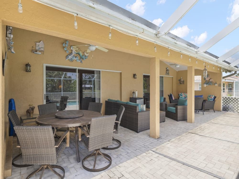 Açık havada yemek servisi