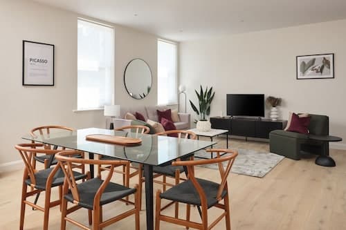 Fulham  Hestercombe House by Viridian Apartments