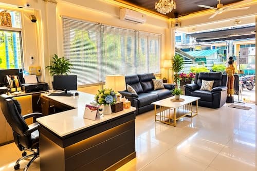 Sukcheewa Residence Phuket