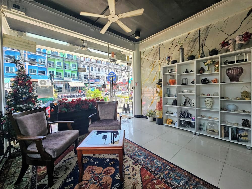 Sukcheewa Residence Phuket