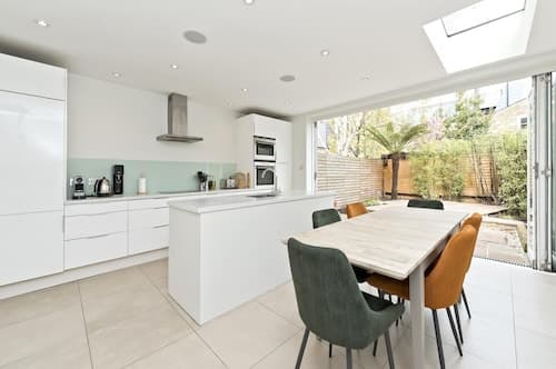 Family Home near Clapham Common
