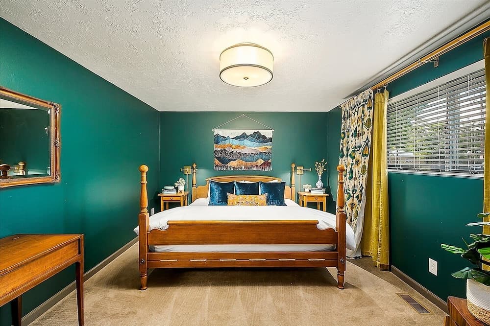 The East End Retreat