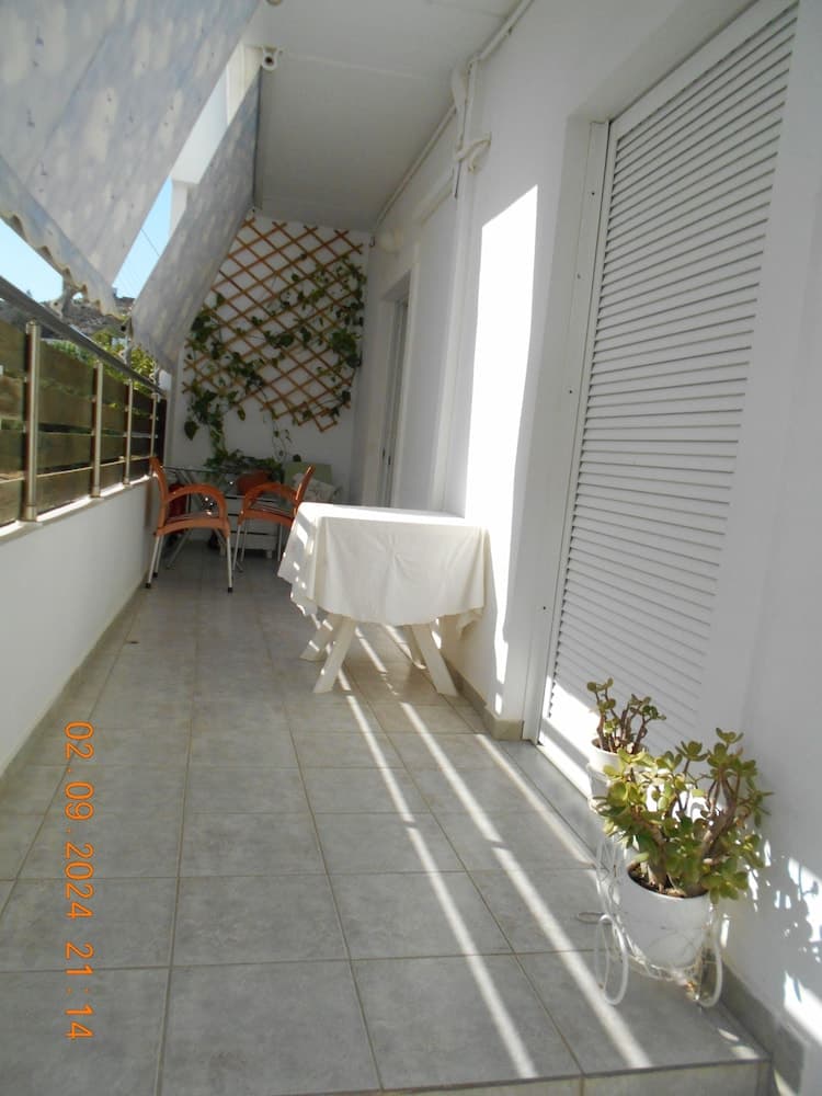 Garifalia Studio's