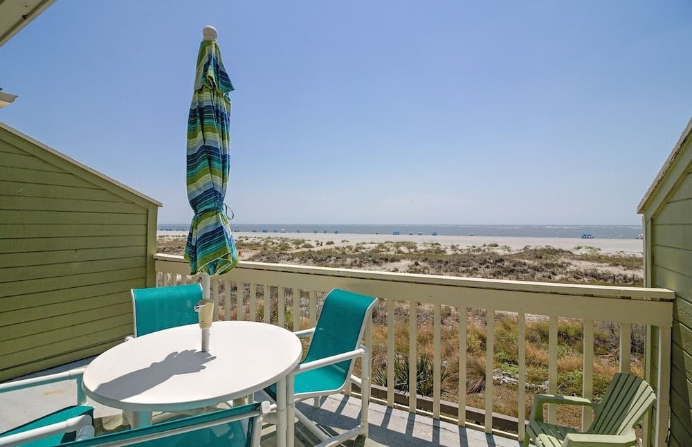11D Mariners Walk by Avantstay Oceanfront Living Amazing Views! Communal Pool