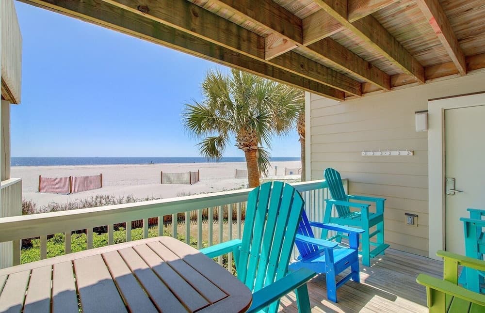 2 A Seagrove by Avantstay Oceanfront, Beach and Community Pool Access