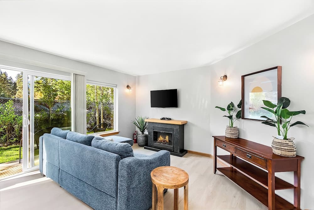 Icicle Village Blizzard Pool Parking