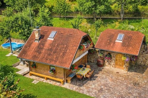 Rudnica Hill Lodge With Private Garden