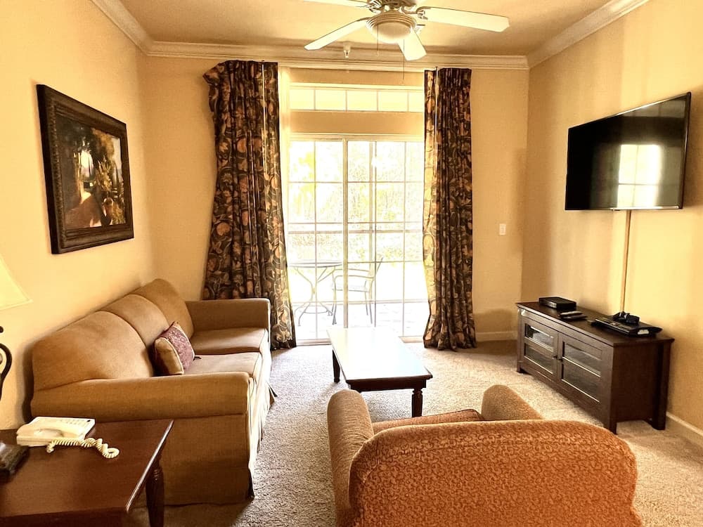1301tt Unit 9108- Tuscana Resort 3 Bedroom Condo by RedAwning