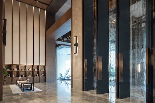 Intercontinental Zhengzhou by IHG