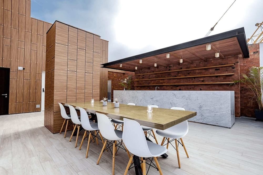 Wynwood El Sol Oeste in Barranco