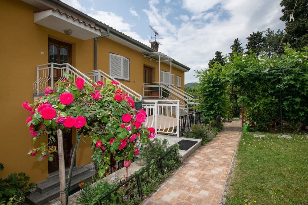 Miriam - 200m From Beach - A2