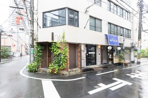 Yoneyama 3F