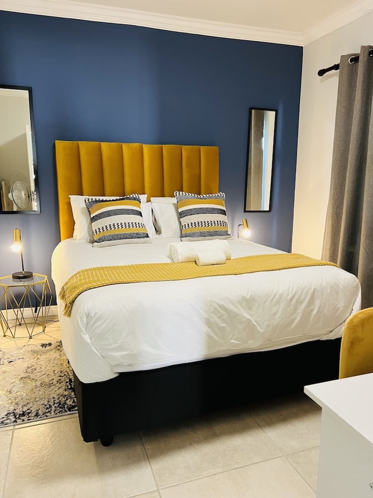 435 on vale boutique aparthotel