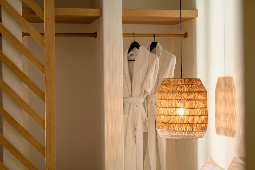 Este Luxury Suites