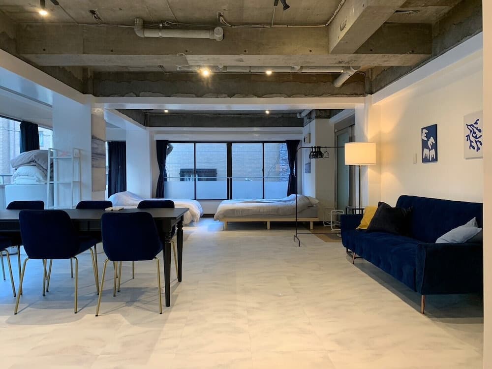 Spacious Studio West Shinjuku