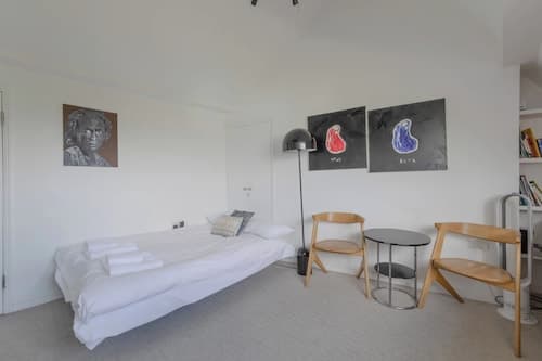 Compact & Light Studio Flat - Ladbroke Grove
