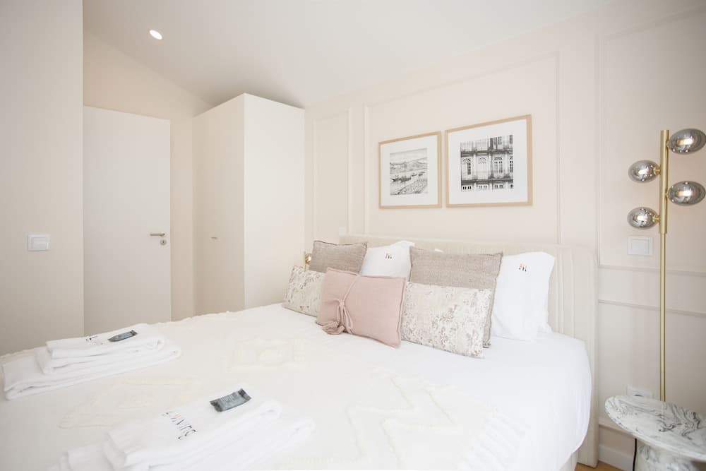 Liiiving in Porto - Soho Urban Retreat