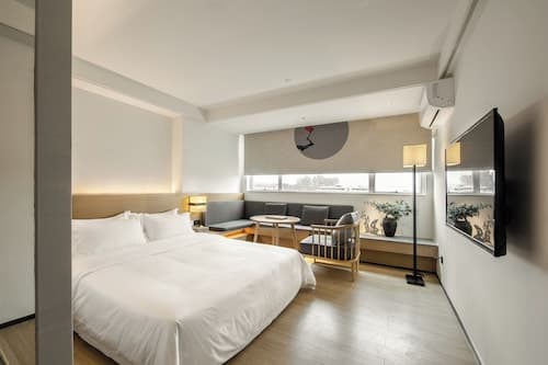 Shuge Art Hotel