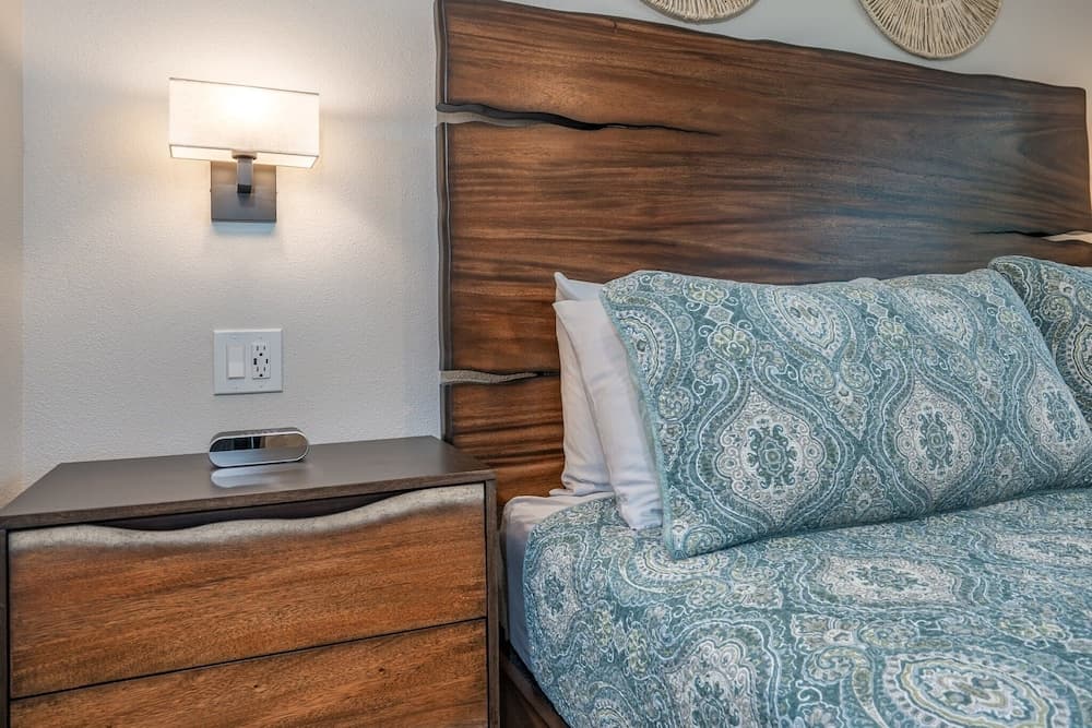 Airy Coastal Dream Vistas