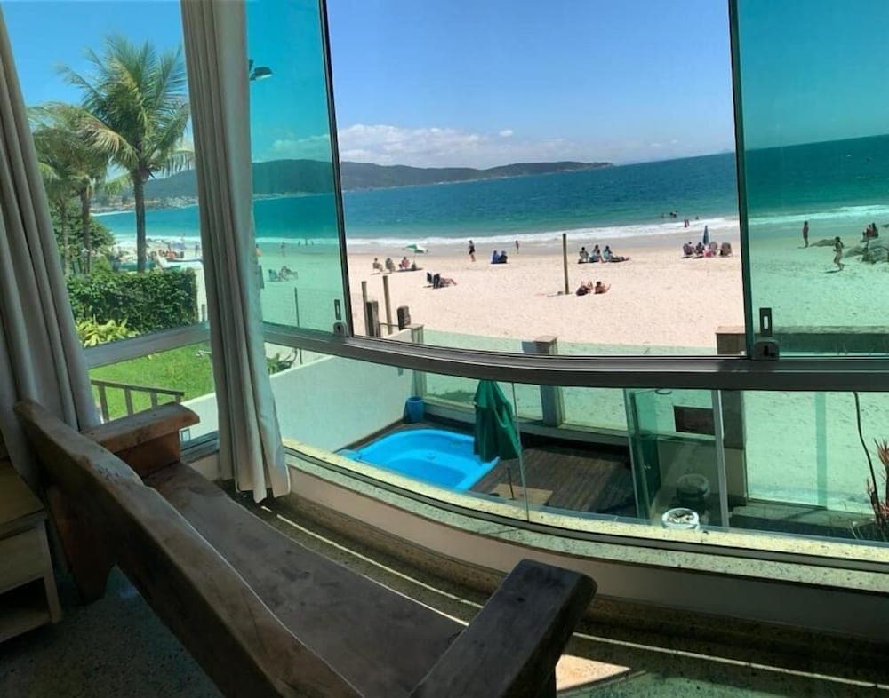 Triplex Pé na Areia - Bombinhas