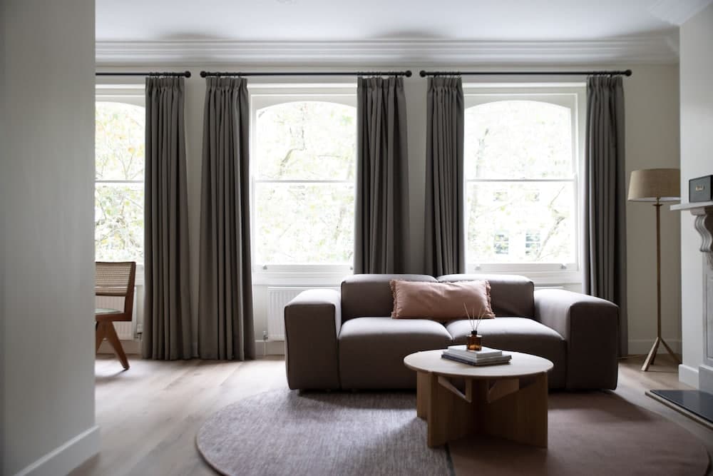 Gulaid House Knightsbridge by Bob W London