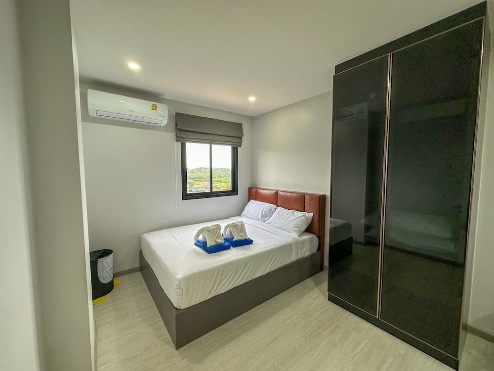 Great hill Phuket B702