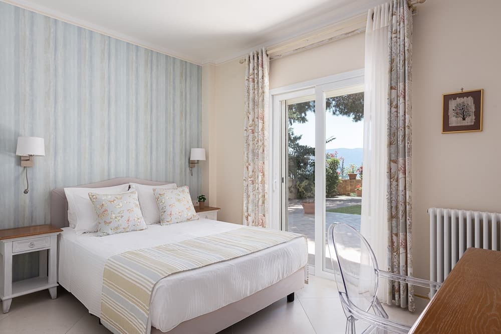 Villa Fantasia Isthmia