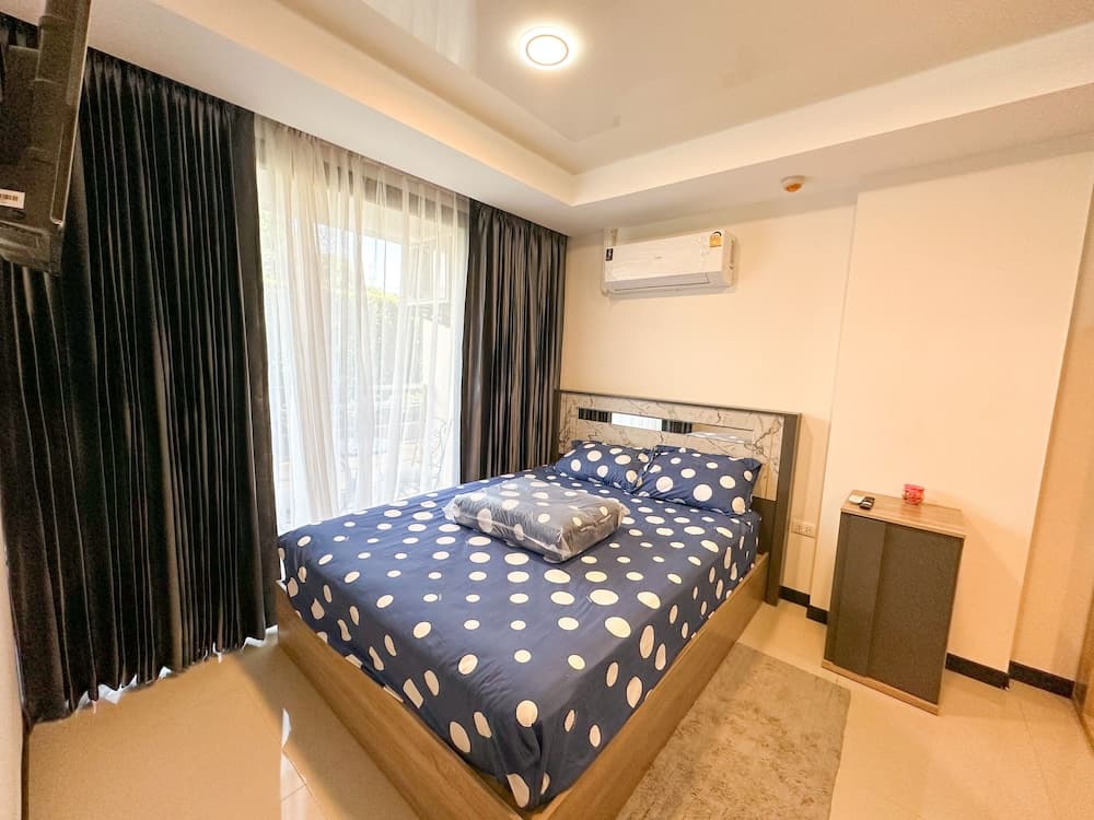 Rawai beach condo 111
