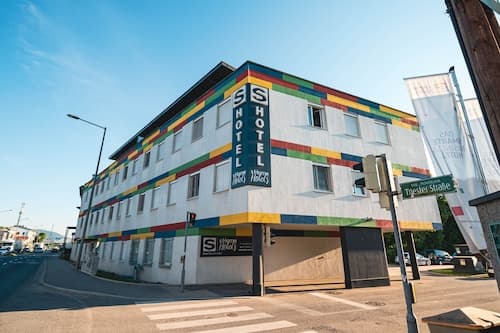 sHome Self-Check-in Hotel Graz