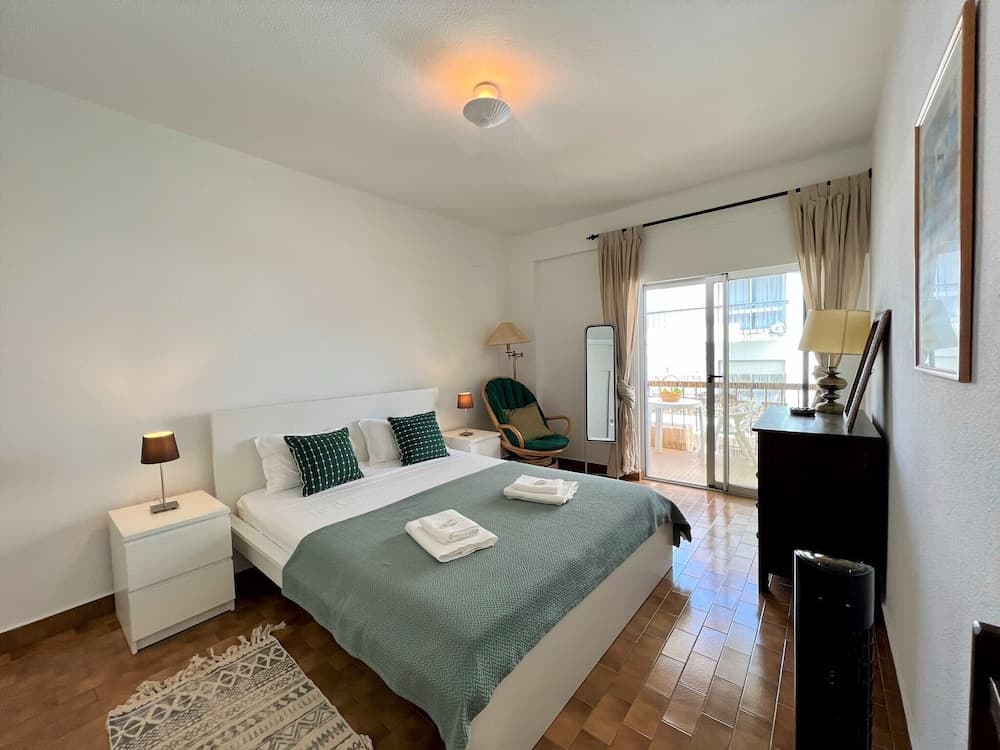 Alvor Brightness by Homing