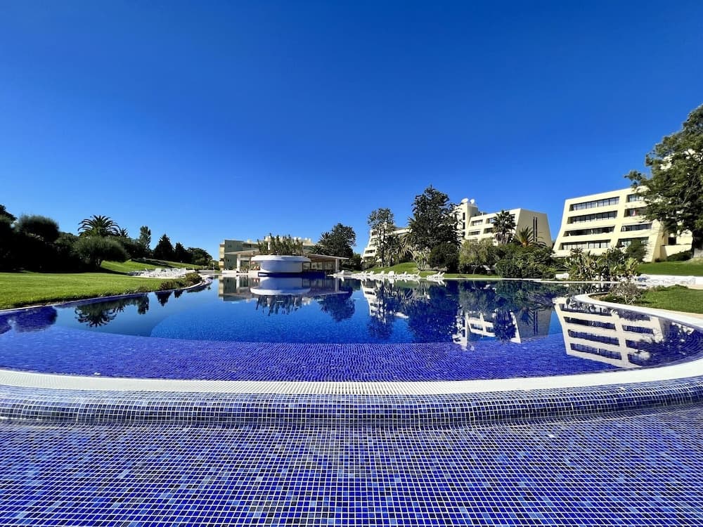 Alvor Paradise With Pool by Homing