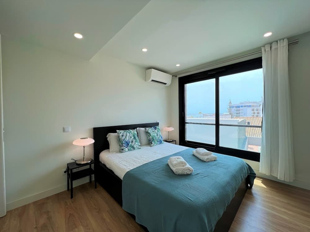 Faro Design 2 by Homing