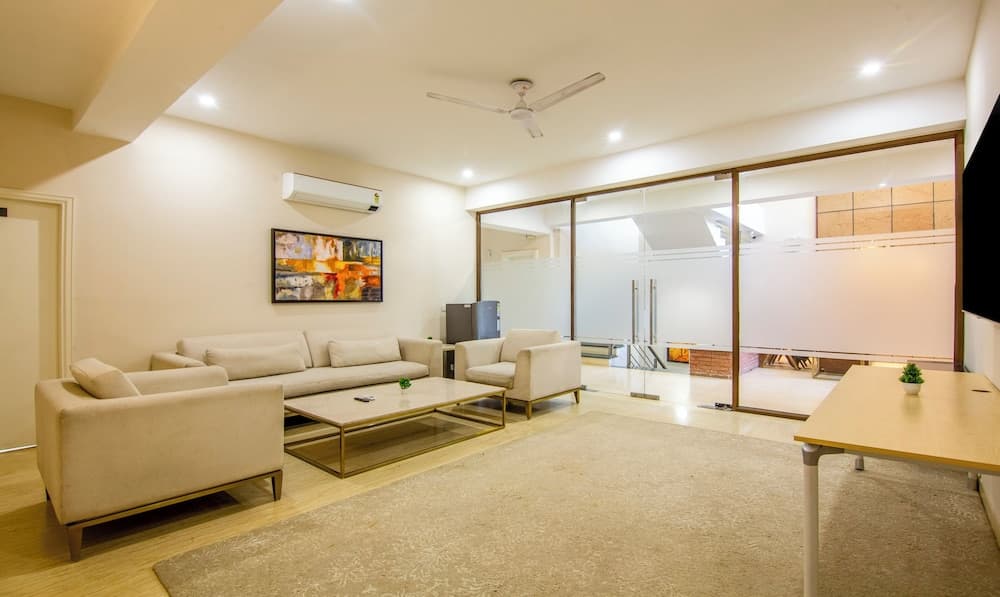 Treebo Jass Hospitality Services - Sec 53