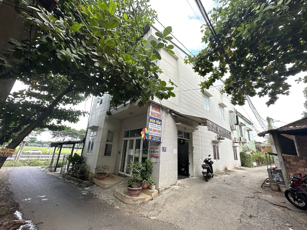 Konaklama yerinin ön cephesi