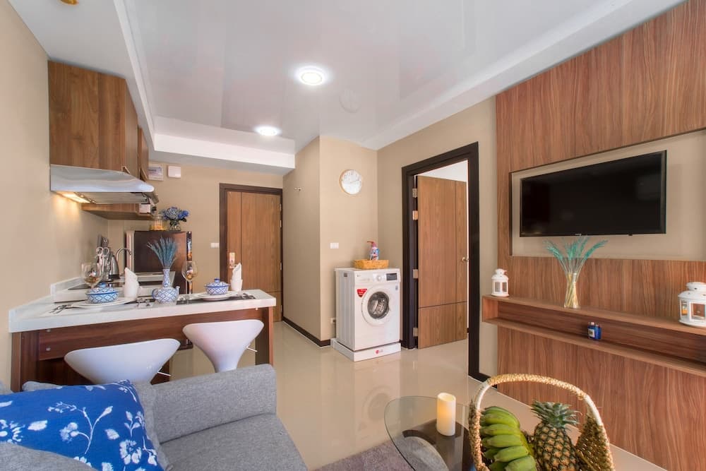 Naiharn Sea Condominium S311