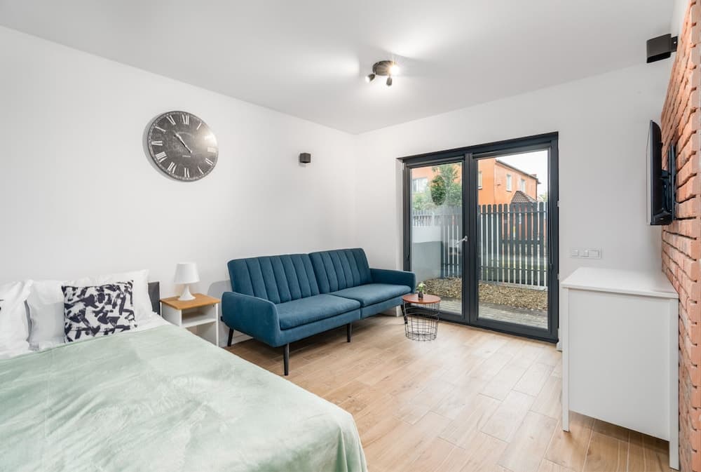 Studios Krośnieńska by Renters