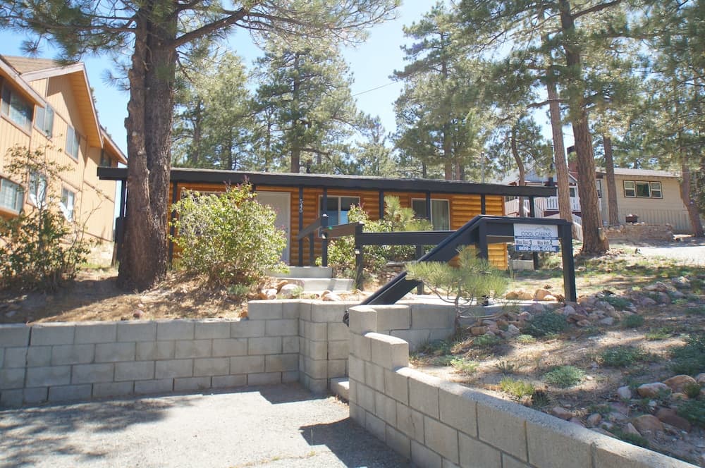 Bear Paw Cabin