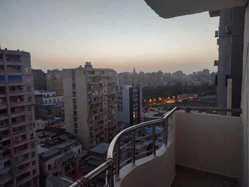 Females Only Host Is Woman Citycenter Near All