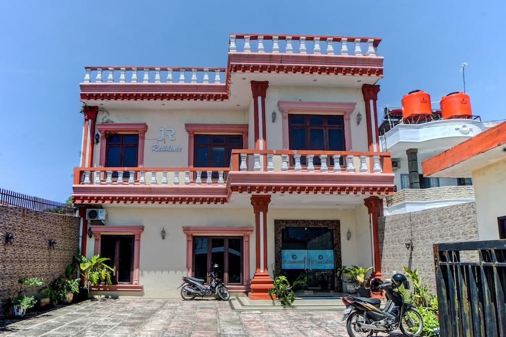 OYO 92638 Jr Residence Syariah