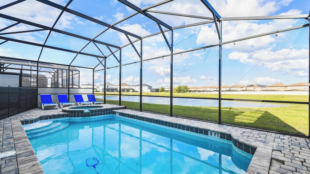 Solara Resort Lakeview Pool Villa 2105