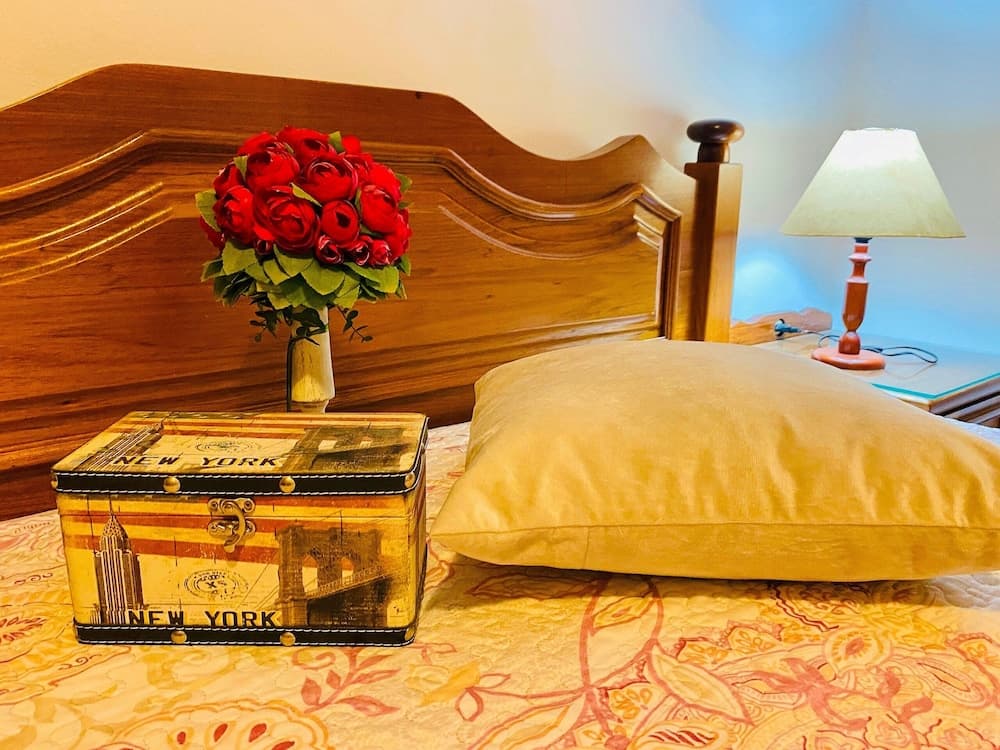 EXCELENTE OPÇAO - 03 quadras RUA COBERTA