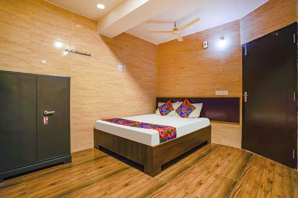 Fabexpress Arunachala Guest House