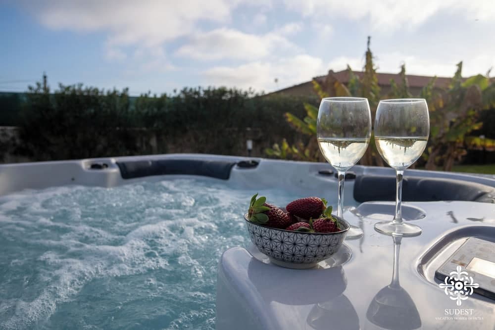 Villa Seaside - Dimora con jacuzzi a 200mt dal mare